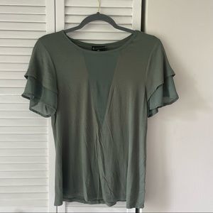 Bobeau Dylan Mixed Media Flutter Top in Green